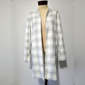 CAROLINA BELLE MONTREAL open front grey/ white long blazer/jacket. Size Medium